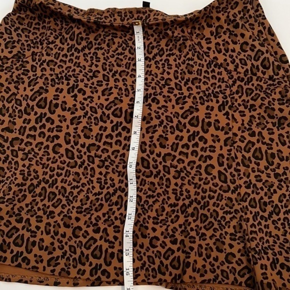 The limited mini leopard skirt - size medium - Picture 11 of 13
